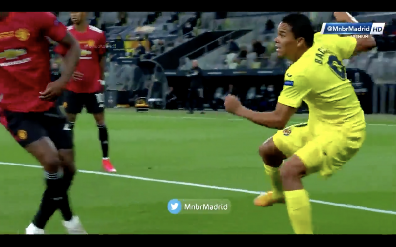 Carlos Bacca doet alle monden openvallen in Villarreal-Man United (VIDEO)