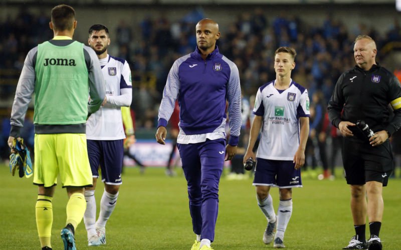 Vincent Kompany reageert op vijandelijke acties van Club Brugge-fans