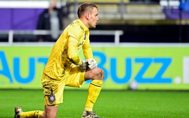 Wellenreuther haalt fel uit bij na verlies van Anderlecht in Charleroi: “Amateurs”