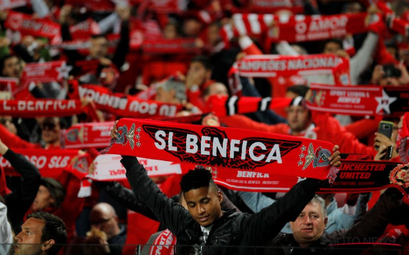 Zelden gezien: Benfica-fans applaudisseren voor Anderlecht-speler