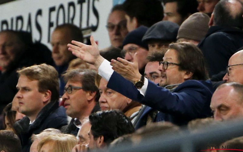Anderlecht-fans hebben pijnlijk spandoek voor Marc Coucke