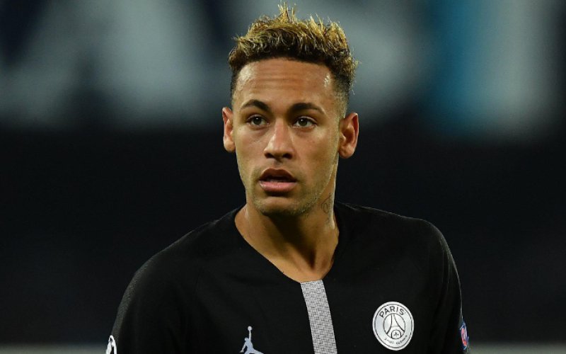 ‘PSG kan Neymar niet meer betalen: Vertrek dreigt'