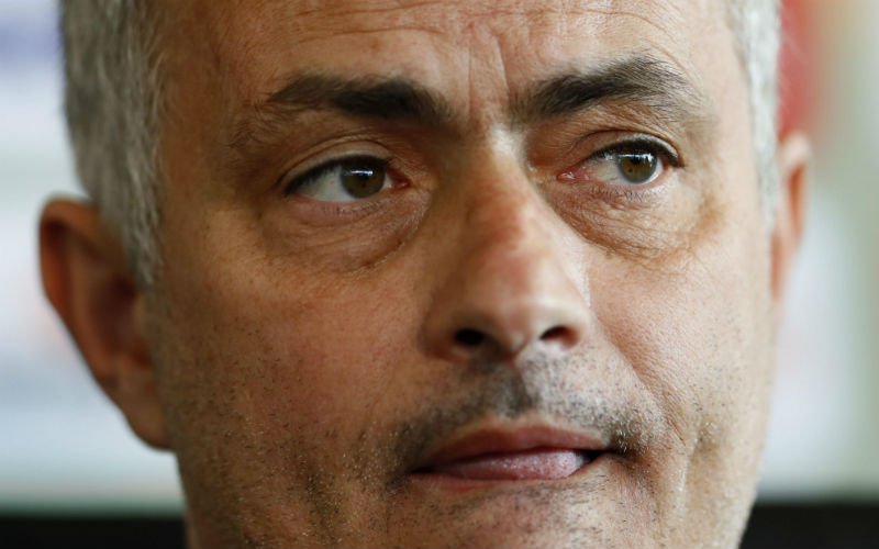 Hallucinanter kan het niet meer worden: 'Mourinho wil 470 miljoen (!) euro spenderen op transfermarkt'