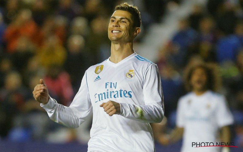 Cristiano Ronaldo gaat door het lint tegen cameraman