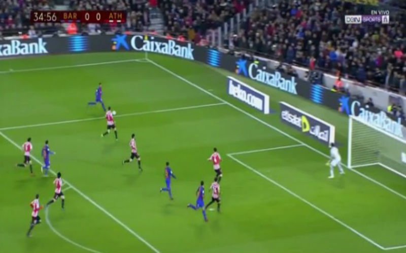 Suarez scoort zijn 100e doelpunt voor Barcelona op deze fenomenale manier (Video)